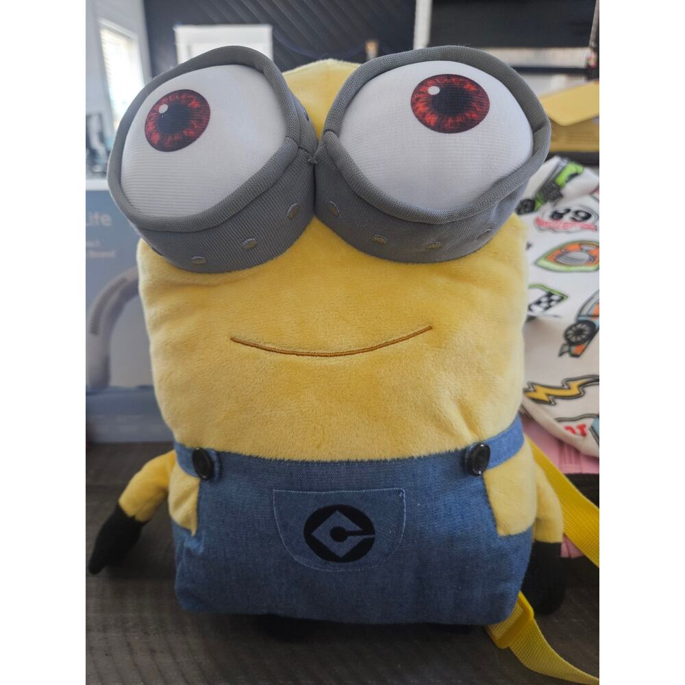 Illuminations Despicable Me Minions Plush Backpack 15" Brand New with Tags Bob